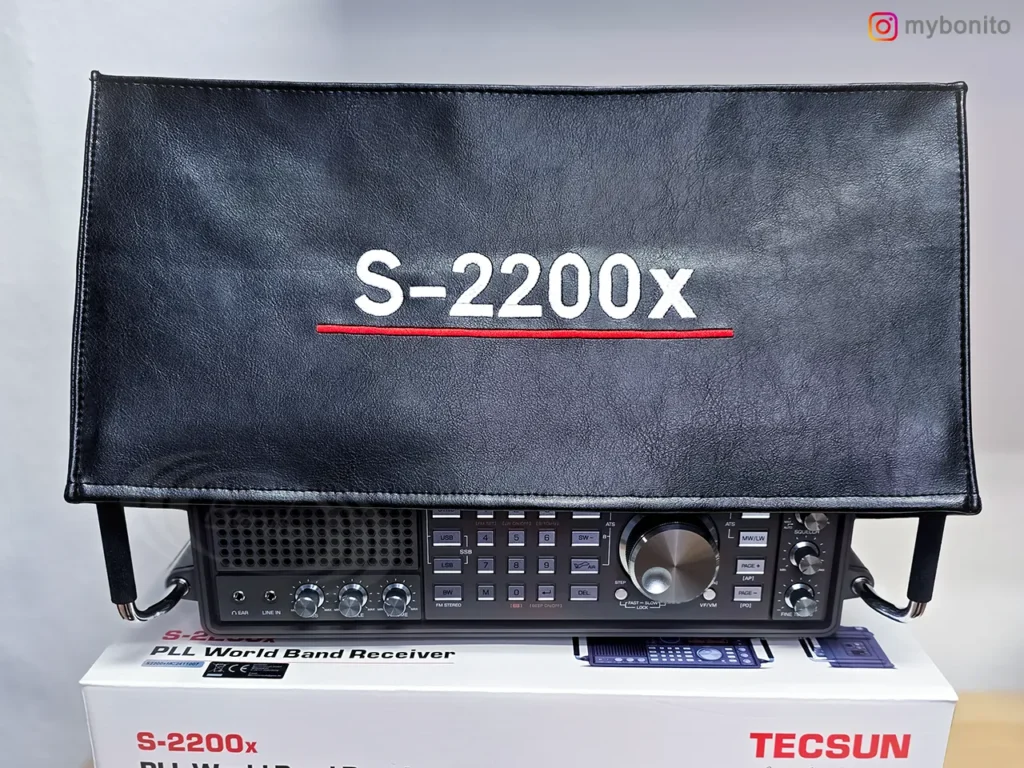 Tecsun S2200x mit DX Cover Staubschutzhaube